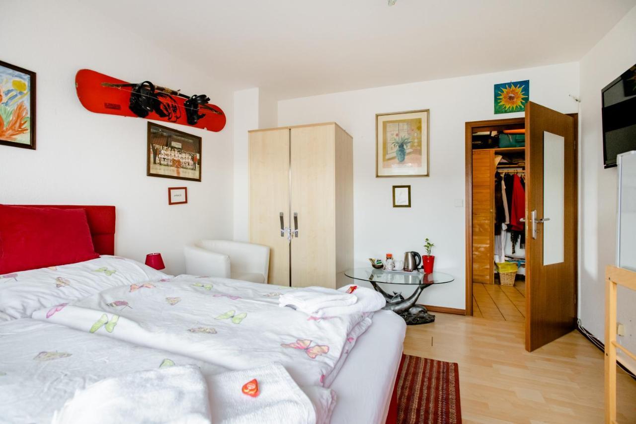 Ruhige Zimmer Im Gruenen ベルリン エクステリア 写真